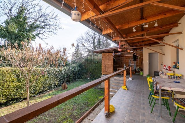 Eladó téglalakás, Budapesten, XI. kerületben 94.9 M Ft, 4 szobás