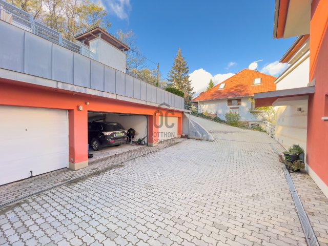 Eladó téglalakás, Budapesten, II. kerületben 154.9 M Ft