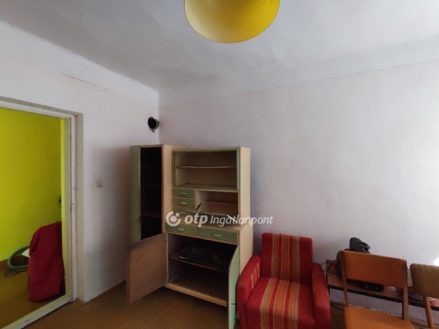 Eladó családi ház, Kiszomboron 17.5 M Ft, 2+1 szobás