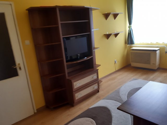 Eladó téglalakás, Debrecenben, Mikszáth Kálmán utcában