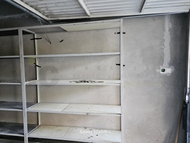 Eladó garázs, Szegeden 9.5 M Ft / költözzbe.hu