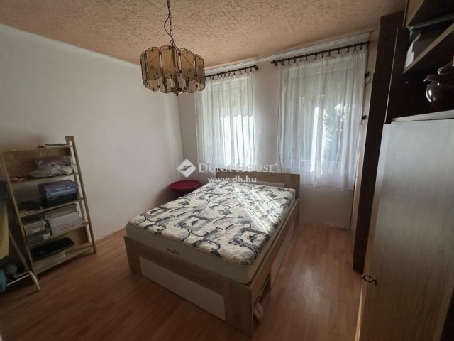 Eladó családi ház, Nagykanizsán 30 M Ft, 2 szobás
