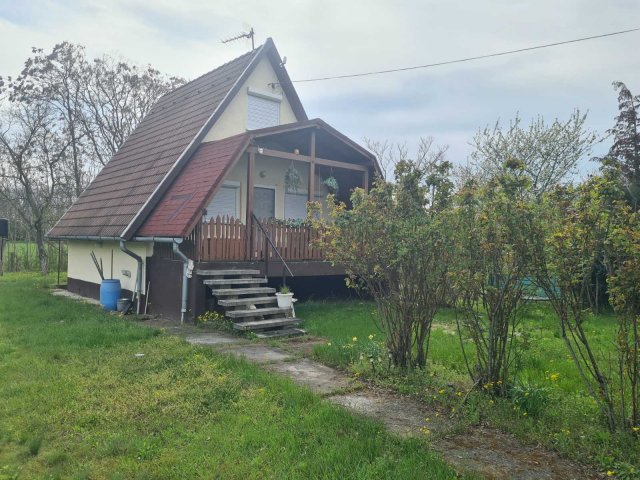 Eladó családi ház, Szalkszentmártonon 26.5 M Ft, 3 szobás