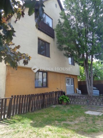 Kiadó családi ház, albérlet, Székesfehérvárott 280 E Ft / hó