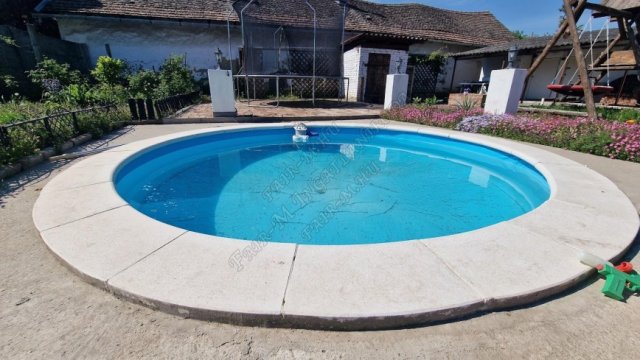 Eladó családi ház, Hódmezővásárhelyen 68 M Ft, 5 szobás
