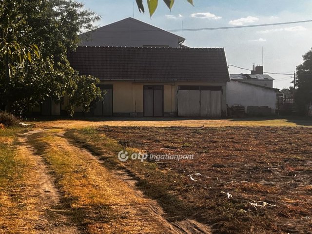 Eladó ipari ingatlan, Szegeden 29.9 M Ft / költözzbe.hu