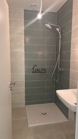 Eladó téglalakás, Budapesten, XIII. kerületben 97 M Ft, 2 szobás