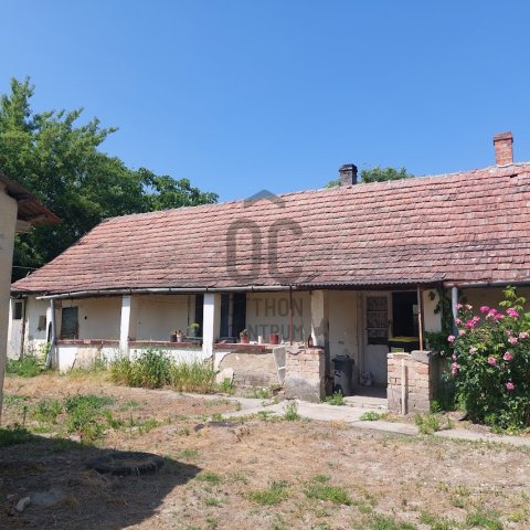Eladó családi ház, Siójuton 22.5 M Ft, 2 szobás