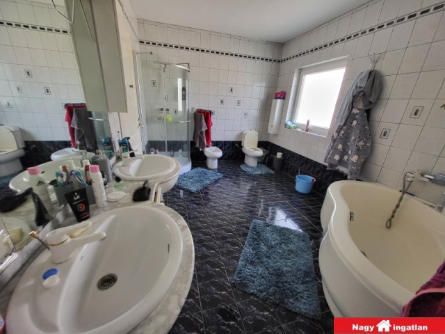 Kiadó téglalakás, albérlet, Dabason 250 E Ft / hó, 1 szobás