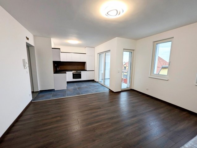 Eladó téglalakás, Budapesten, XVIII. kerületben 55.9 M Ft