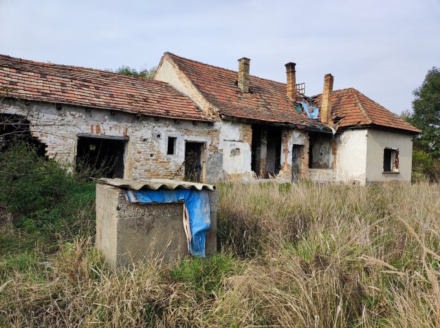 Eladó családi ház, Győrött 22.999 M Ft, 4 szobás