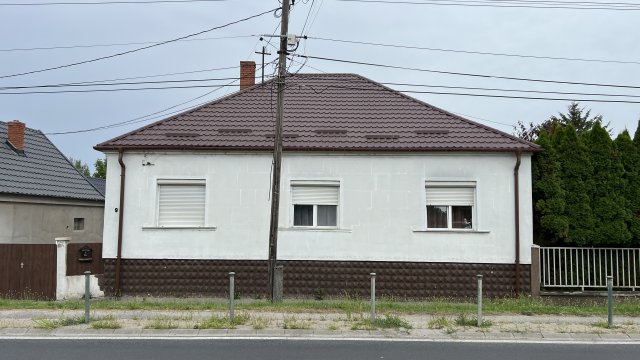 Eladó családi ház, Abdaon, Bécsi utcában 49.2 M Ft, 4 szobás