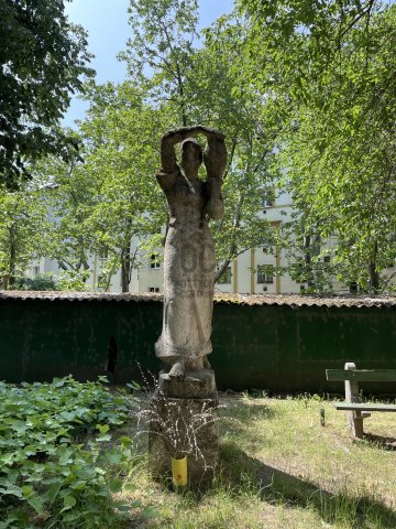 Eladó téglalakás, Budapesten, XIV. kerületben 49.9 M Ft