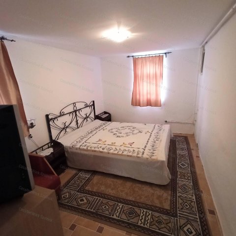 Eladó családi ház, Abádszalókban 16 M Ft, 4 szobás