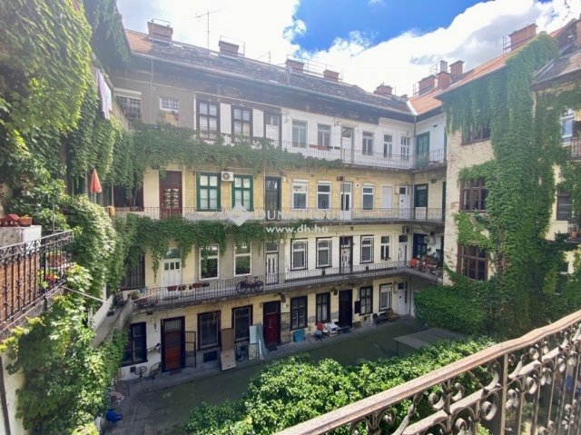 Eladó téglalakás, Budapesten, VII. kerületben 36.9 M Ft
