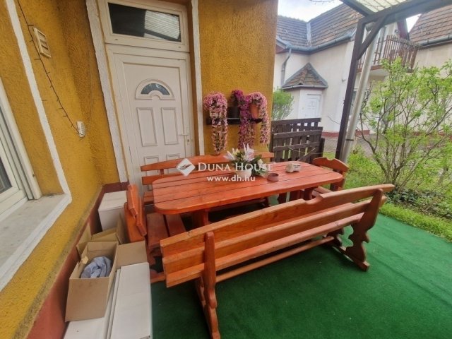 Eladó családi ház, Budapesten, XX. kerületben 64.9 M Ft