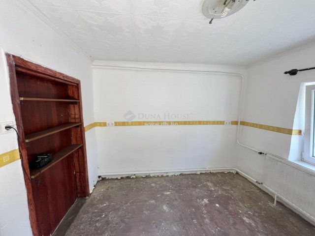 Eladó családi ház, Kásádon 5.5 M Ft, 2 szobás