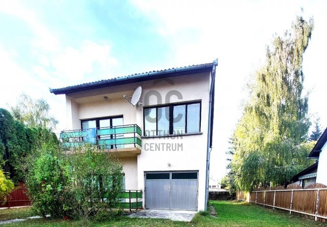 Eladó családi ház, Balatonföldváron 79.9 M Ft, 5 szobás