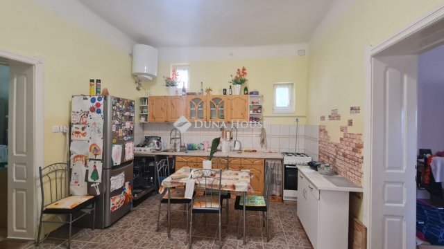 Eladó családi ház, Egerágon 33.5 M Ft, 4 szobás