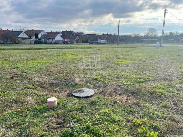 Eladó telek, Balatonkeresztúron 18.5 M Ft / költözzbe.hu