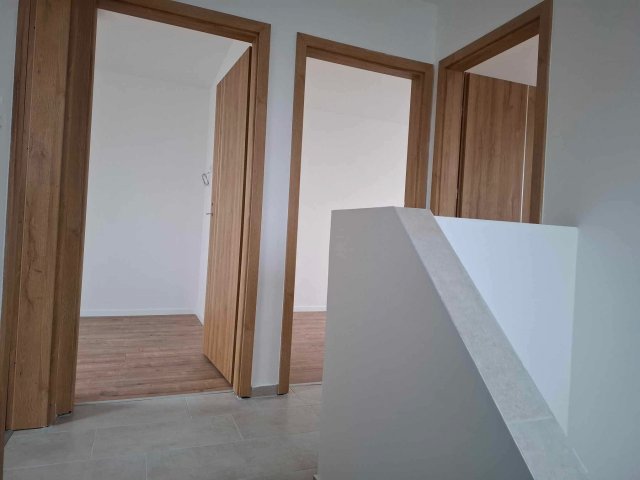 Eladó ikerház, Ostoroson 92.9 M Ft, 3 szobás