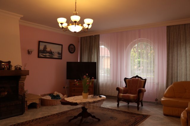Eladó családi ház, Szilvásváradon 79.901 M Ft, 7+2 szobás