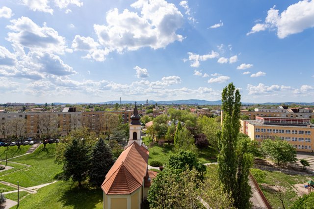 Eladó panellakás, Budapesten, XV. kerületben 62.99 M Ft