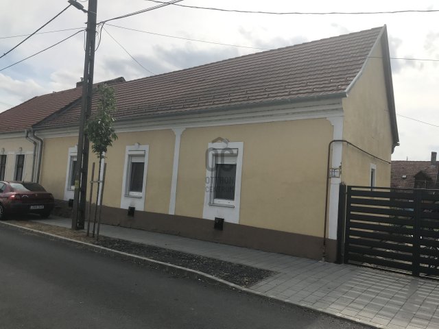 Eladó téglalakás, Körmenden 28.7 M Ft, 2 szobás