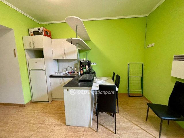 Eladó téglalakás, Budapesten, XX. kerületben 49.9 M Ft, 4 szobás