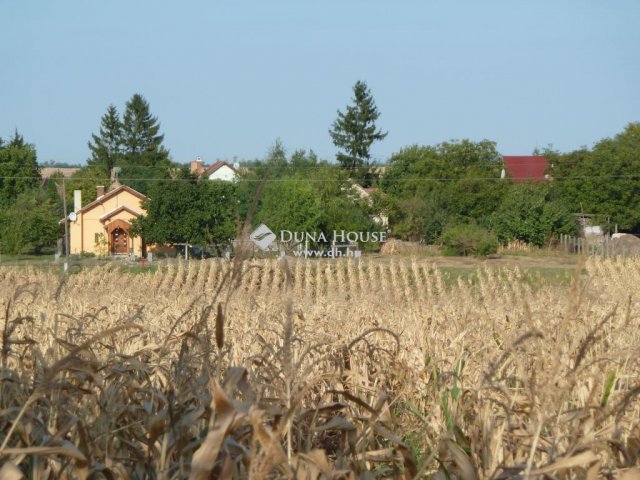 Eladó telek, Baracskán 19.2 M Ft / költözzbe.hu