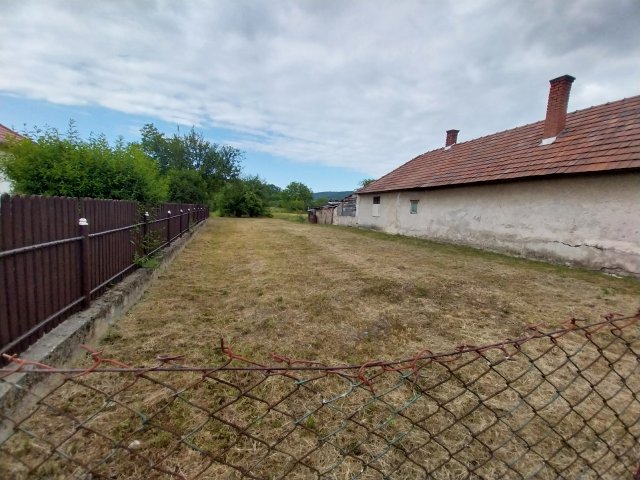 Eladó telek, Felsőnyárádon 1 M Ft / költözzbe.hu