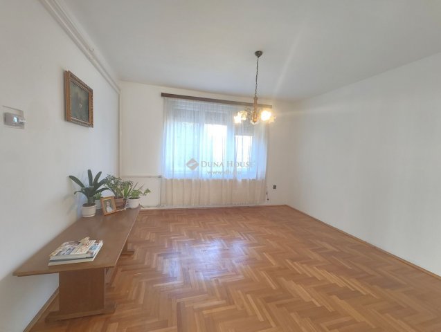 Eladó ikerház, Nyíregyházán 49.9 M Ft, 3 szobás