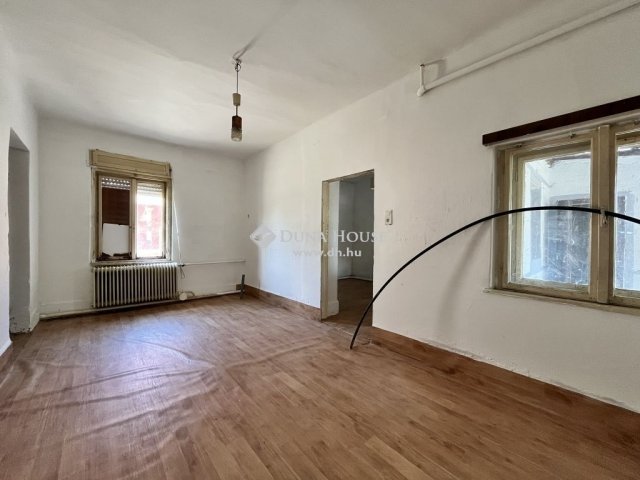 Eladó családi ház, Ócsán 39.9 M Ft, 3 szobás