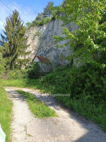 Eladó mezogazdasagi ingatlan, Egerben 1.2 M Ft