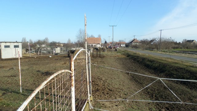 Eladó telek, Tiszaszőlősön 6.9 M Ft / költözzbe.hu