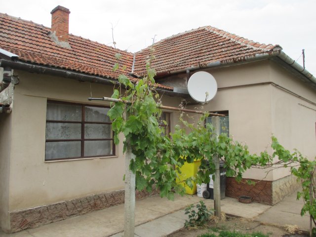 Eladó családi ház, Lőkösházán 7.95 M Ft, 2 szobás
