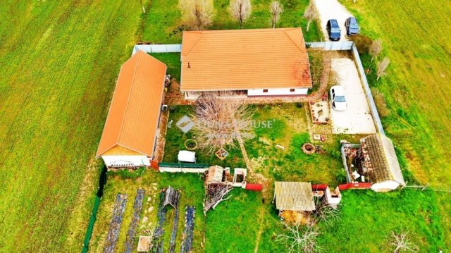 Eladó mezogazdasagi ingatlan, Csongrádon 55 M Ft, 3 szobás
