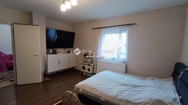 Eladó családi ház, Sülysápon 34.9 M Ft, 2 szobás
