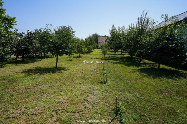 Eladó családi ház, Nyíregyházán 9.5 M Ft, 2 szobás