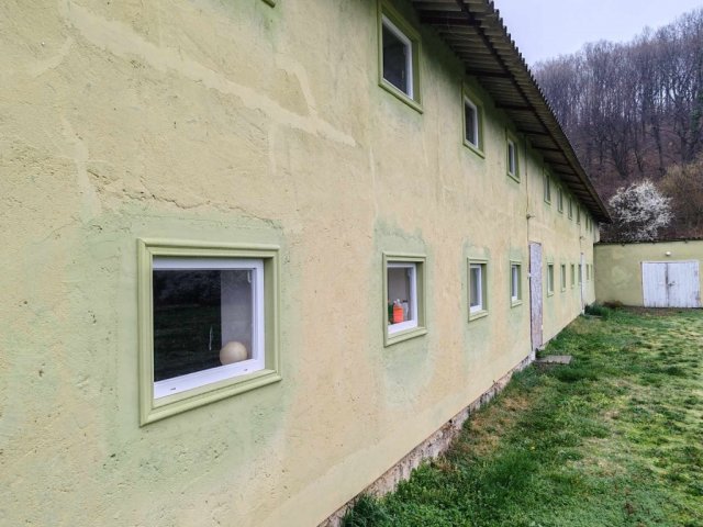 Eladó ipari ingatlan, Komlón 45 M Ft / költözzbe.hu