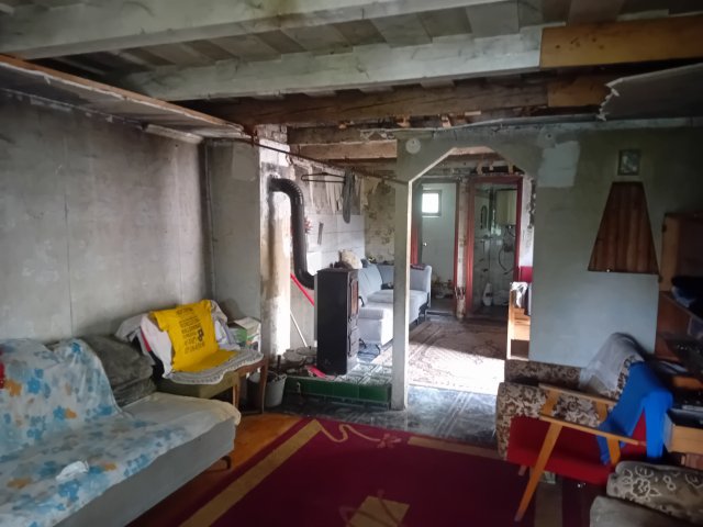 Eladó családi ház, Ecséden 8.9 M Ft, 1 szobás