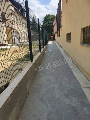 Eladó sorház, Budakeszin, Ady Endre utcában 110 M Ft, 5 szobás