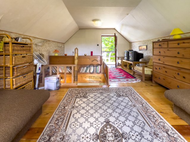 Eladó családi ház, Biatorbágyon 22.5 M Ft, 2 szobás