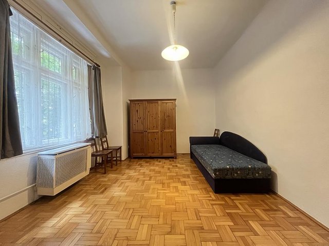 Eladó téglalakás, Budapesten, III. kerületben 44.99 M Ft