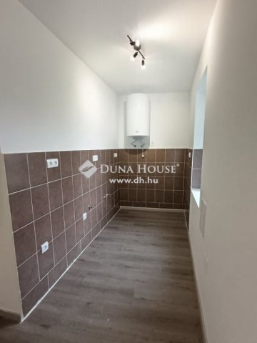 Eladó téglalakás, Budapesten, XI. kerületben 49.99 M Ft