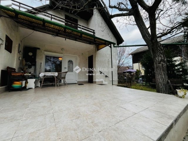 Eladó családi ház, Kiskunlacházán 39.9 M Ft, 5 szobás