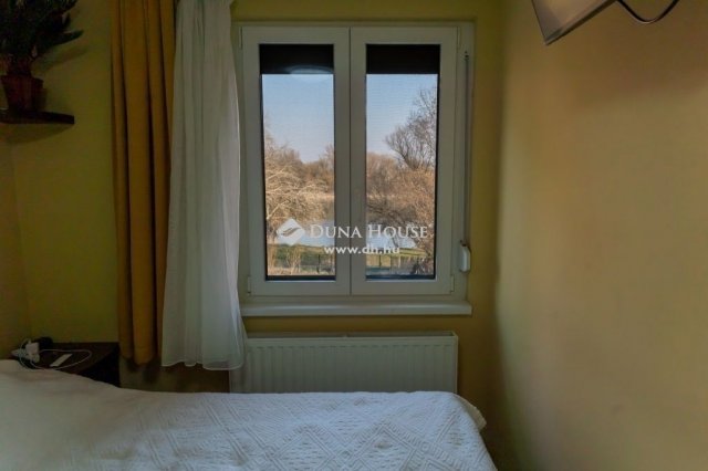 Eladó ikerház, Leányfaluban 89.9 M Ft, 3 szobás