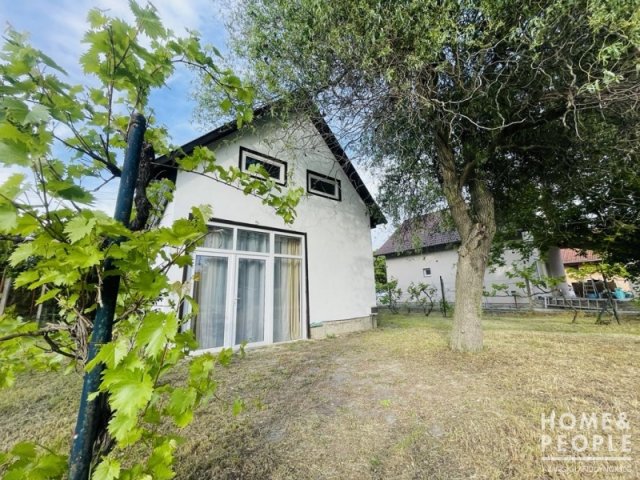 Eladó családi ház, Szegeden 39.99 M Ft, 4 szobás