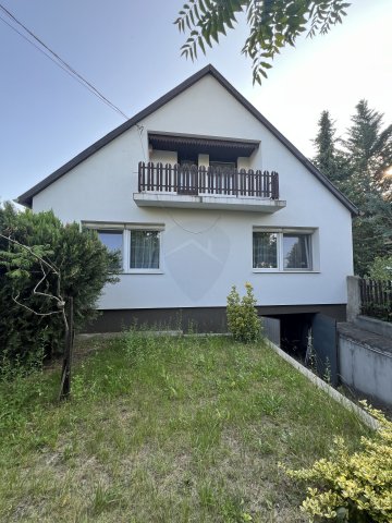 Eladó családi ház, Gödöllőn 89.9 M Ft, 3 szobás