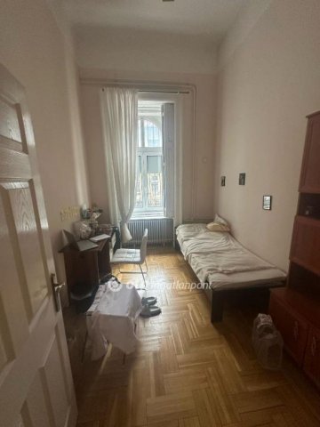 Eladó téglalakás, Budapesten, VIII. kerületben 68.9 M Ft